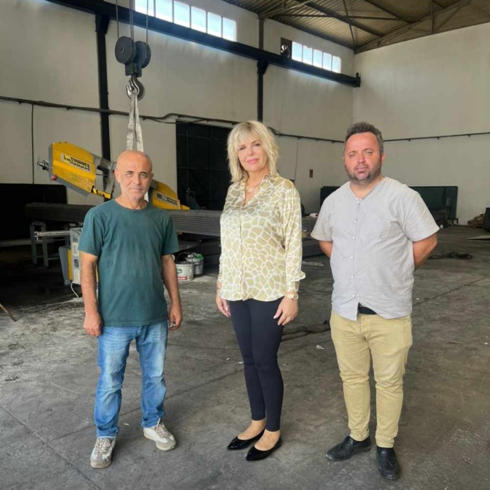 Adsız tasarım (1) Adsız tasarım (1)